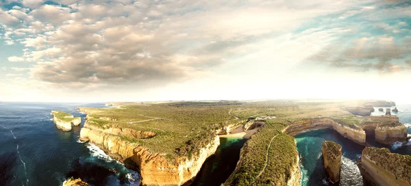 Loch Ard Gorge and Mutton Bird Island, Austrália — Fotografia de Stock