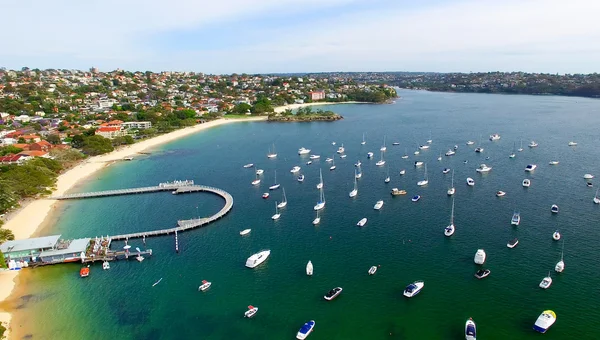 Praia de Balmoral, Sydney. Bela vista aérea da costa — Fotografia de Stock