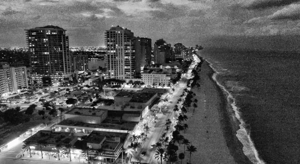 Fort Lauderdale, Florida. Vista aérea por la noche —  Fotos de Stock