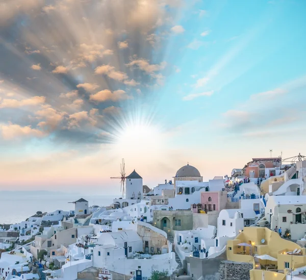 Cores do pôr do sol de Santorini, Grécia — Fotografia de Stock