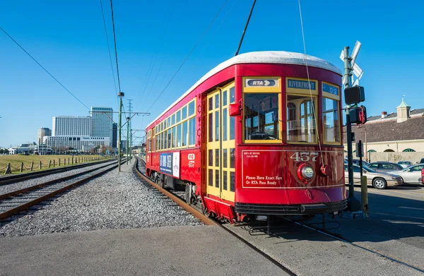 Alte Straßenbahn in neuem Glanz — Stockfoto