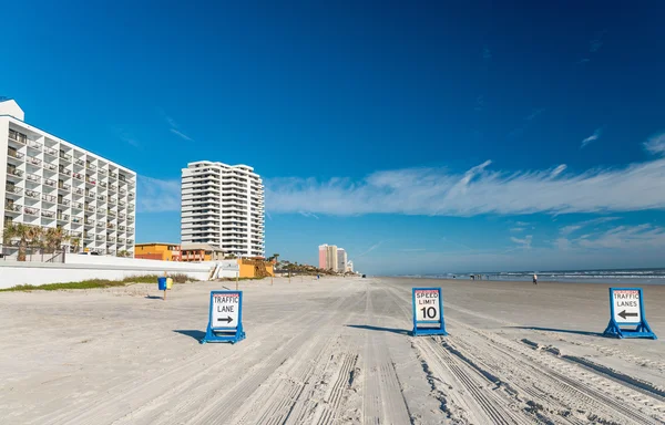 Dopravní značky Daytona Beach, Florida — Stock fotografie