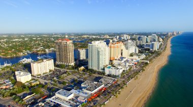 Fort Lauderdale Florida helikopterden görüldüğü gibi