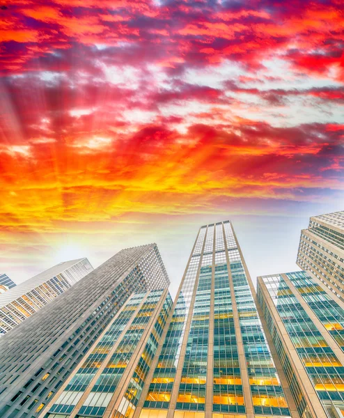 New York, Verenigde Staten. Zonsondergang skyline van Manhattan — Stockfoto