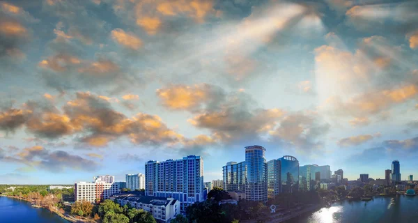 Beautiful sunset aerial view of Downtown Orlando — Stock Photo, Image