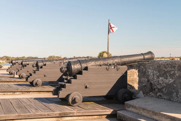 Castillo de San Agustín. Fortifica paredes en un día soleado —  Fotos de Stock