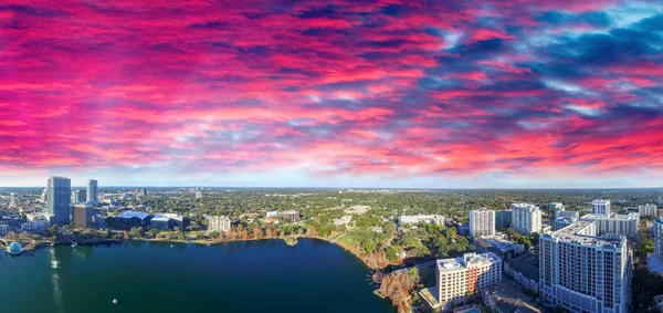 Hermosa puesta de sol vista aérea del centro de Orlando —  Fotos de Stock