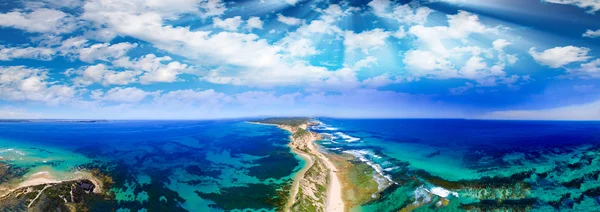 Дорога Форт-Непиан, вид с вертолета, Австралия — стоковое фото