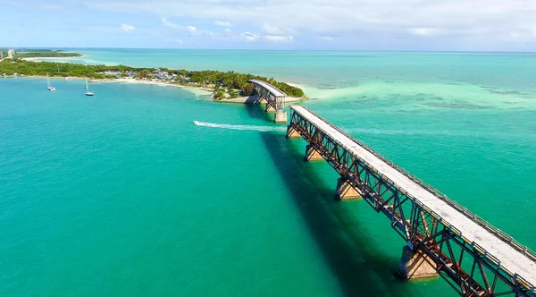 Bahia Honda Park, anahtarları Adaları, Florida. Güzel havadan görünümü — Stok fotoğraf