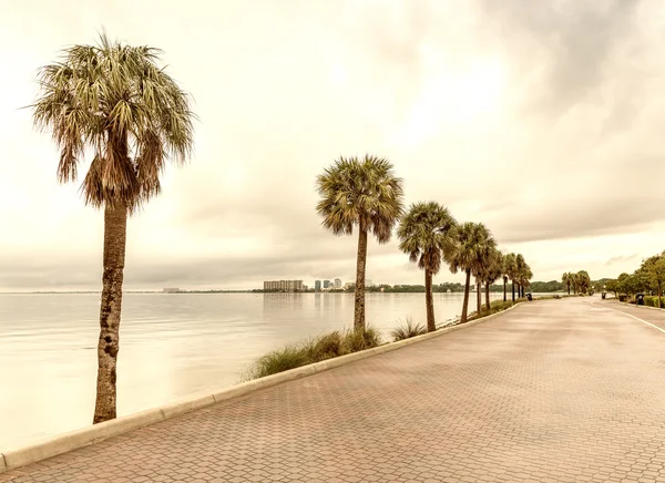 Vue du littoral de Miami depuis la chaussée Rickenbacker — Photo