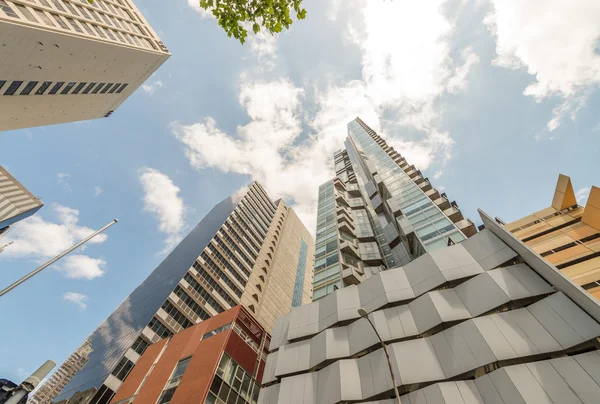 Vista de la calle de los rascacielos de Melbourne, Victoria, Australia — Foto de Stock