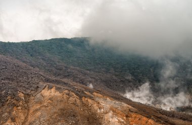 Güzel dağlar gibi Hakone teleferik, Japonya üzerinden görüldü
