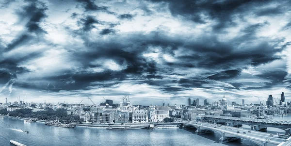 Wspaniała panorama na zachodzie słońca, Wielka Brytania, London — Zdjęcie stockowe