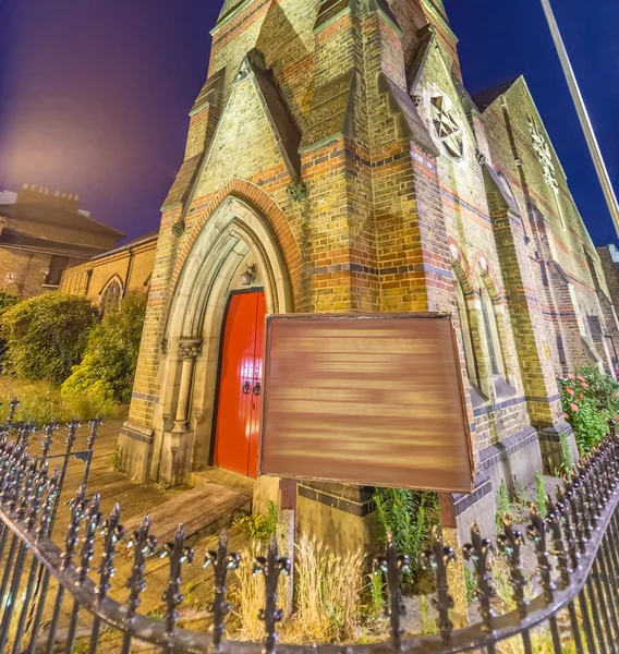 St Barnabas kerk, Londen - Verenigd Koninkrijk — Stockfoto