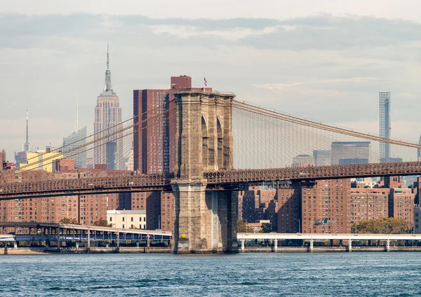 New York 'taki Brooklyn Köprüsü — Stok fotoğraf