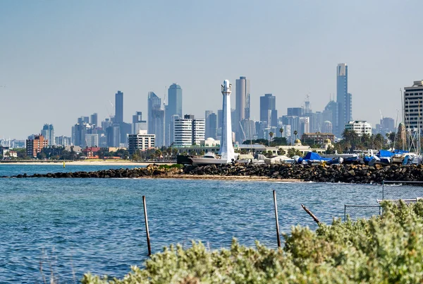 Melbourne skyline vanaf St. Kilda — Stockfoto