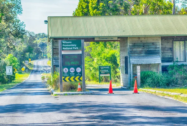 Wilsons Promontory road sign, Victoria - Australia — Stock Photo, Image