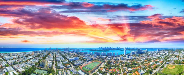 Miami beach homes, panoramablick aus der luft - florida — Stockfoto