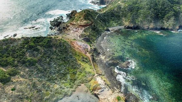 Luchtfoto van Cape Schanck kustlijn en rotsen, Australië — Stockfoto