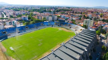 Pisa. Şehir futbol stadyumunun hava manzarası, Arena Garibaldi