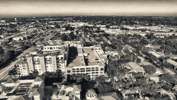 Miami Beach, Florida. Veduta aerea dello skyline della città al tramonto — Foto Stock