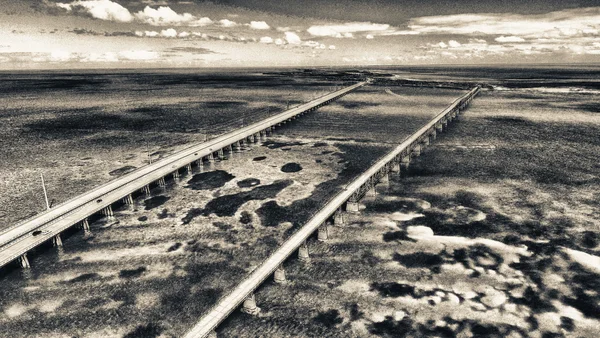 Vista aérea da ponte que conecta chaves, Florida — Fotografia de Stock