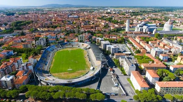 Pisa stadion arena anconetani aus der luft, toskana - italien — Stockfoto