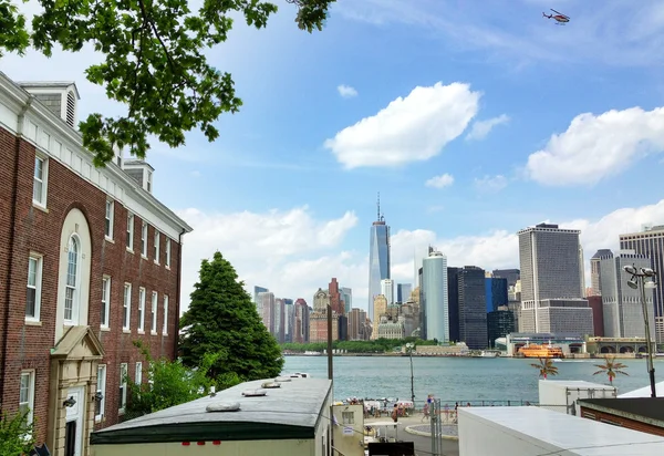 Lägre Manhattan från Governor's Island — Stockfoto