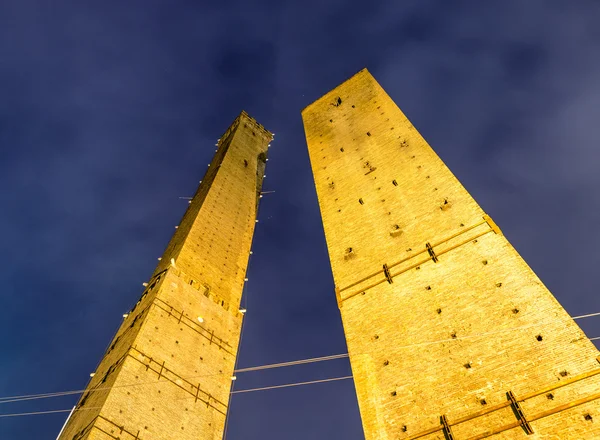 Asinelli Tower i Bologna, Emilia-Romagna, Italien — Stockfoto