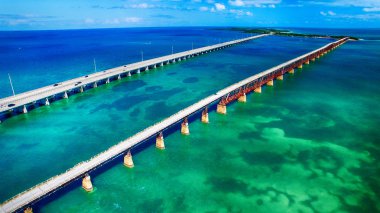 Bahia Honda Devlet Park köprüler, Florida - ABD havadan görünümü