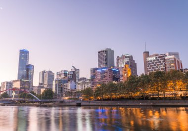 Melbourne - Ekim 2015: Güzel bir şehir manzarası, gece. melbo