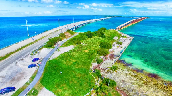 Luchtfoto van Bahia Honda State Park bruggen, Florida - Usa — Stockfoto