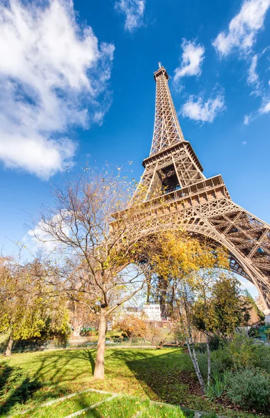 パリ、エッフェル塔の素晴らしさ — ストック写真