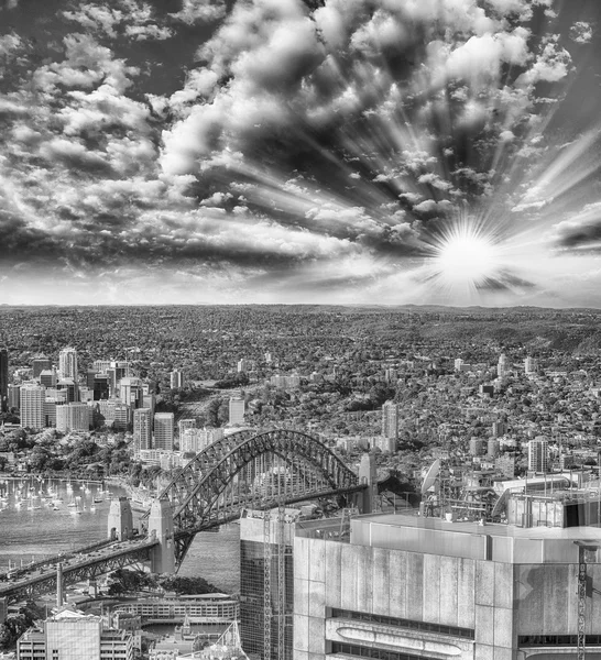 Vista aérea en blanco y negro de Sydney, Australia — Foto de Stock