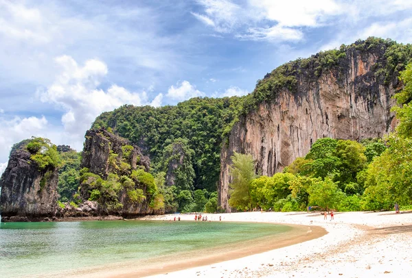 Bela ilha na província de Krabi, Tailândia — Fotografia de Stock