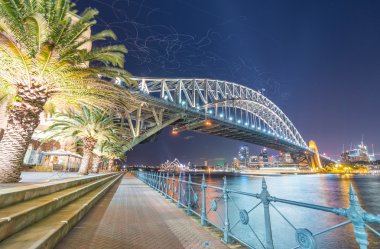 Sydney harbour bridge günbatımı - Nsw - Australi adlı ihtişamı