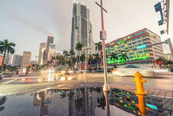 Miami - 25. února 2016: Panorama města a budovy. Miami wel — Stock fotografie