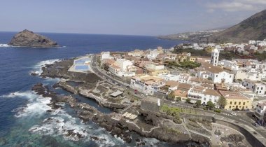 Garachico havuzları - Tenerife, Kanarya Isla harika havadan görünümü