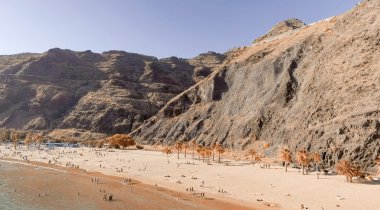 Las Teresitas, Tenerife. Kanarya Adaları havadan görünümü