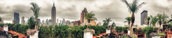 Panoramic view of New York on a cloudy day