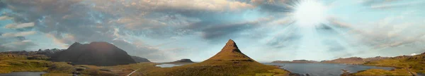 Colores Del Cielo Del Atardecer Sobre Montaña Kirkjufell Vista Aérea — Foto de Stock
