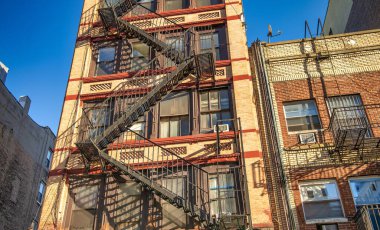 New York 'ta merdivenleri olmayan binalar..