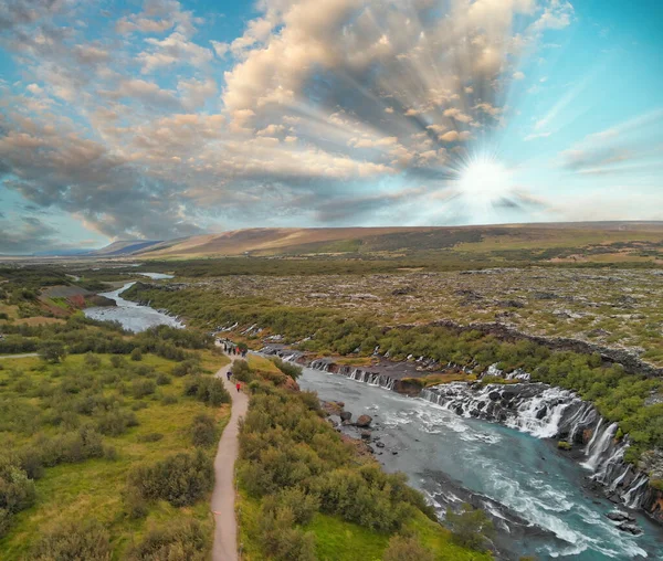 Водопад Храунфоссар Закате Исландия — стоковое фото