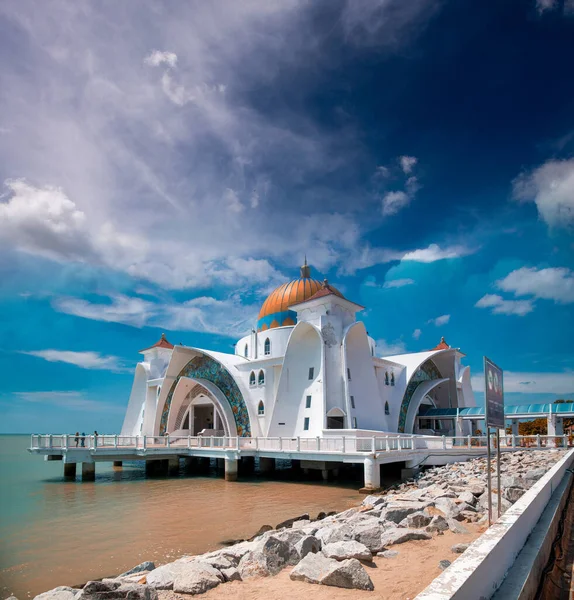 Moschee Der Straße Von Malakka Bei Sonnenuntergang Malaysia — Stockfoto