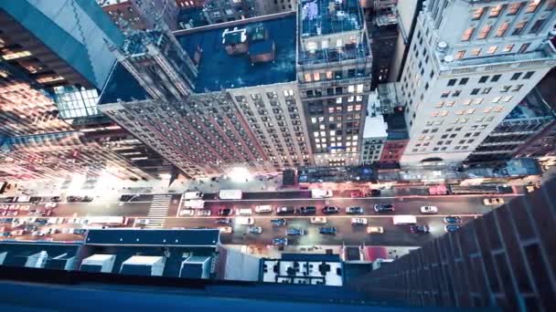 Slow motion aerial overhead view of Manhattan night traffic in slow motion, New York City, USA — Stock Video