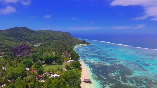 Fantastisk Digue Beach Vacker Dag Seychellerna Antenn Utsikt Från Drönare — Stockfoto