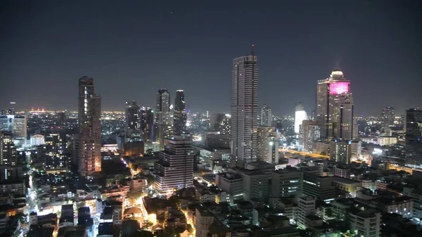 Bangkok Thailand Aralik 2019 Gece Gökdelenler Sokak Trafiği Ile Şehrin — Stok fotoğraf