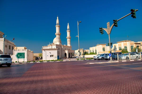 Dubai Eau Décembre 2016 Mosquée Jumeirah Par Une Belle Journée — Photo