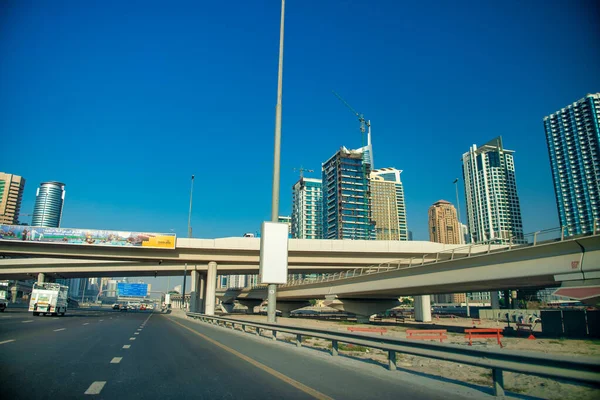 Dubai Sae Prosince 2016 Sheikh Zayed Road Traffic Beautiful Sunny — Stock fotografie