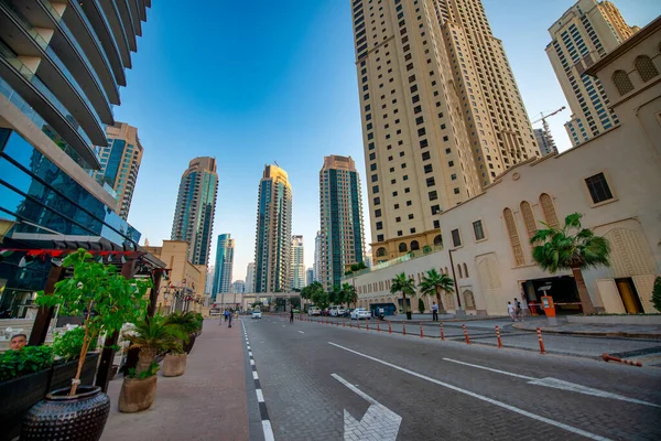 Dubai Uae December 2016 Marina Bay Road Traffic Sunset — Stock Photo, Image